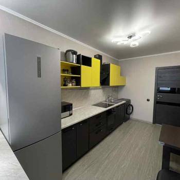 Сдается 1-комнатная квартира, 42 м²