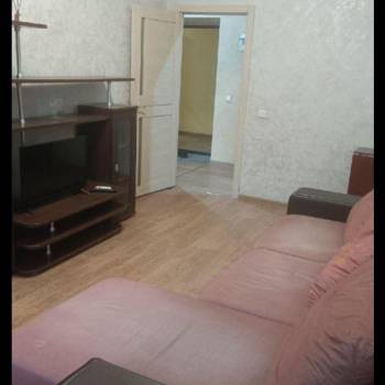 Сдается 1-комнатная квартира, 43 м²