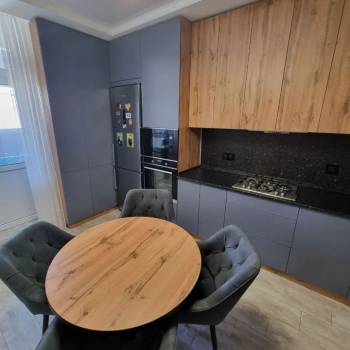 Продается 2-х комнатная квартира, 64,8 м²