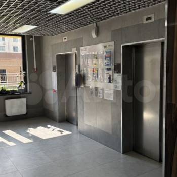 Продается 1-комнатная квартира, 42 м²