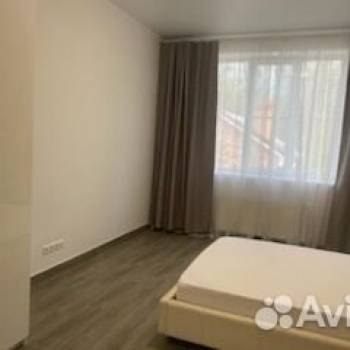 Сдается Многокомнатная квартира, 98 м²
