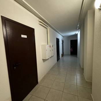 Продается 1-комнатная квартира, 34 м²