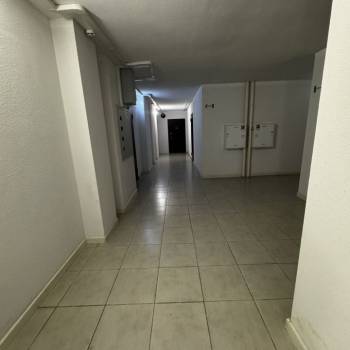 Продается 1-комнатная квартира, 34 м²