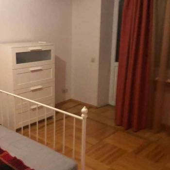Сдается 2-х комнатная квартира, 78 м²
