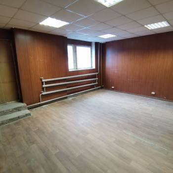 Сдается Нежилое помещение, 270 м²