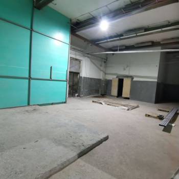 Сдается Нежилое помещение, 270 м²