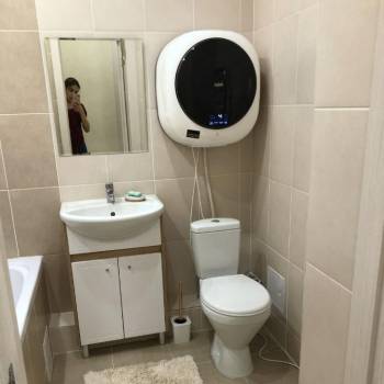 Продается 1-комнатная квартира, 35 м²