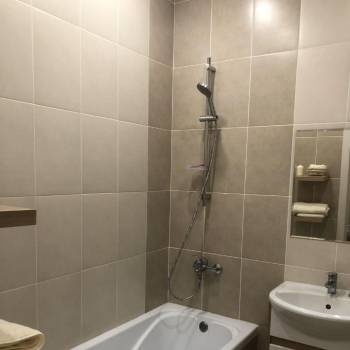 Продается 1-комнатная квартира, 35 м²