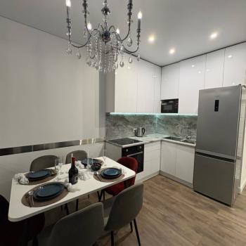 Продается 1-комнатная квартира, 40 м²