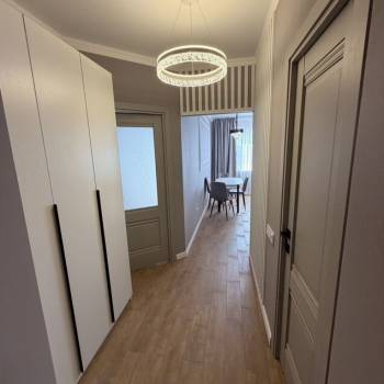 Сдается 1-комнатная квартира, 43 м²