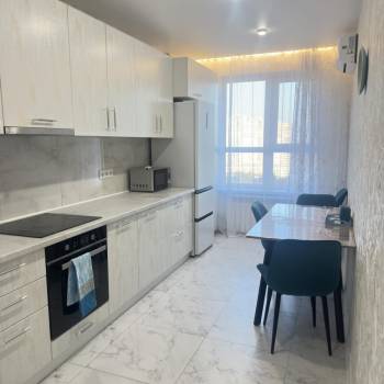 Сдается 2-х комнатная квартира, 60 м²