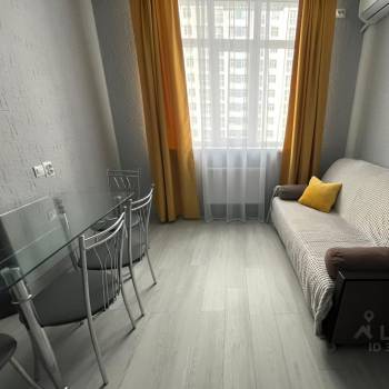 Продается 1-комнатная квартира, 41,5 м²