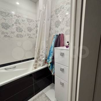 Продается 3-х комнатная квартира, 64,5 м²