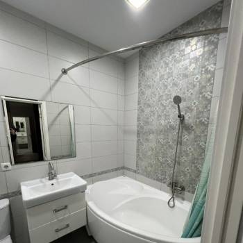 Сдается 1-комнатная квартира, 39 м²