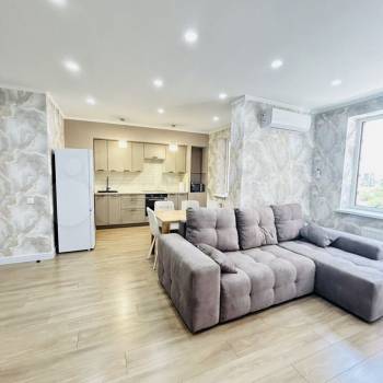 Сдается 1-комнатная квартира, 42 м²