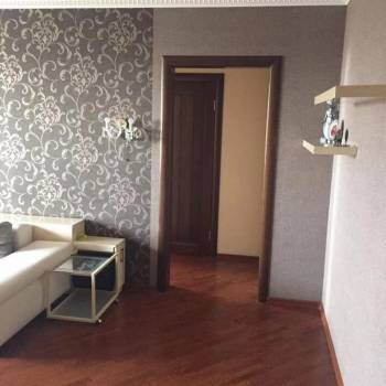 Сдается 2-х комнатная квартира, 80 м²