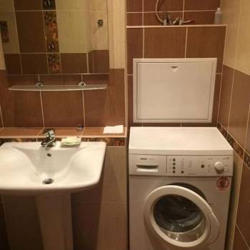 Сдается 2-х комнатная квартира, 80 м²