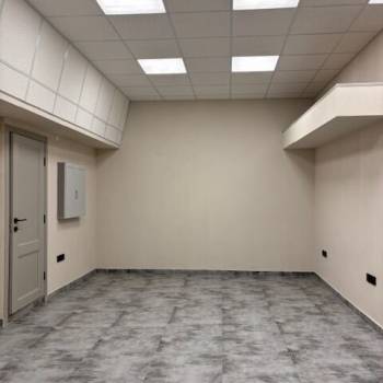 Продается Нежилое помещение, 226 м²