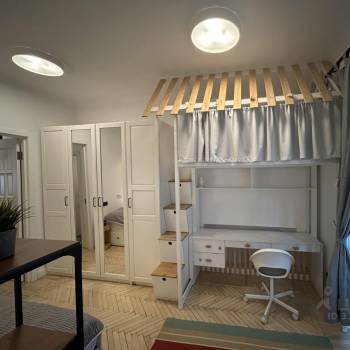 Сдается 1-комнатная квартира, 49 м²