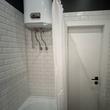 Сдается 1-комнатная квартира, 49 м²