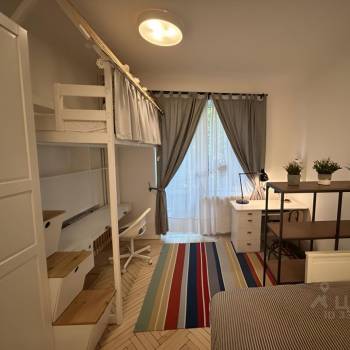 Сдается 1-комнатная квартира, 49 м²