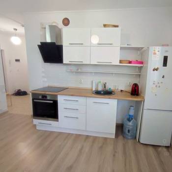 Продается 1-комнатная квартира, 32,7 м²