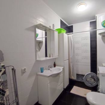 Продается 1-комнатная квартира, 32,7 м²