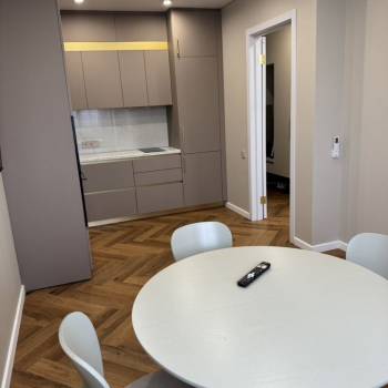 Сдается Многокомнатная квартира, 61 м²