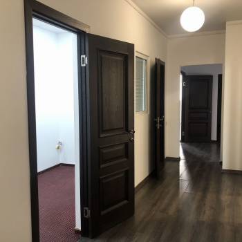 Сдается Офис, 230 м²