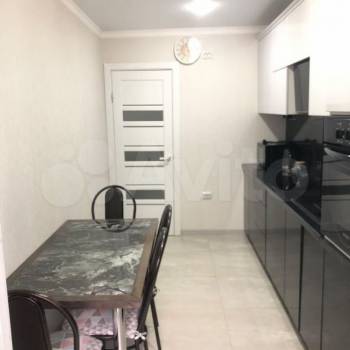 Сдается 1-комнатная квартира, 44 м²