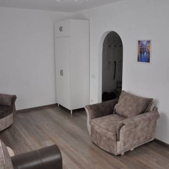 Продается 1-комнатная квартира, 31,8 м²