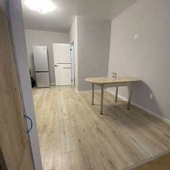 Сдается 1-комнатная квартира, 39 м²