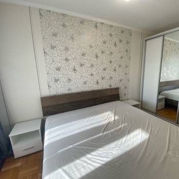 Сдается Многокомнатная квартира, 60 м²