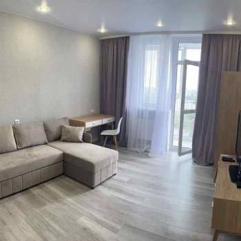Сдается 1-комнатная квартира, 42 м²