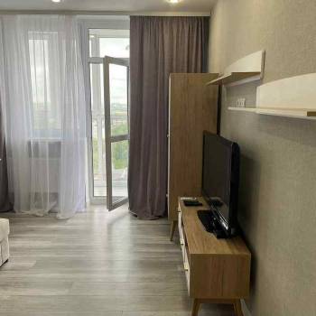 Сдается 1-комнатная квартира, 42 м²