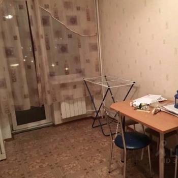 Сдается 1-комнатная квартира, 50 м²