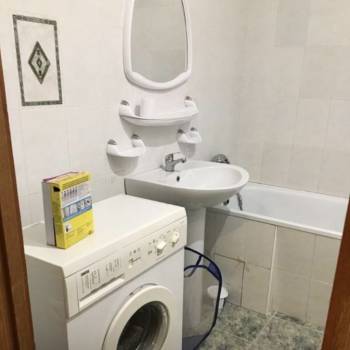 Сдается 1-комнатная квартира, 50 м²