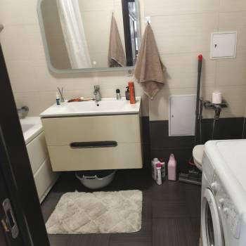 Продается 3-х комнатная квартира, 77 м²