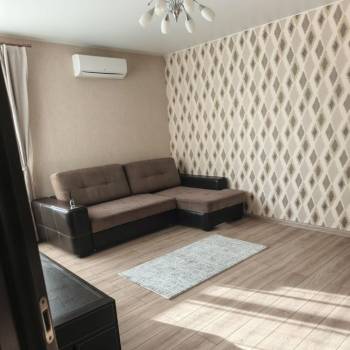 Продается 3-х комнатная квартира, 77 м²