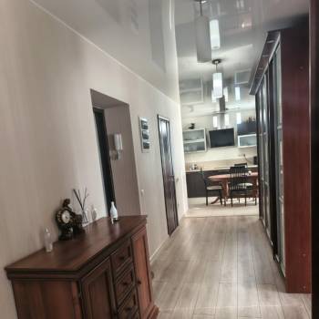 Продается 3-х комнатная квартира, 77 м²