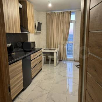 Сдается 1-комнатная квартира, 40 м²