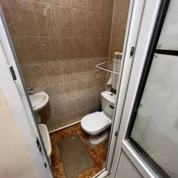 Продается Многокомнатная квартира, 70 м²