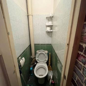 Продается Многокомнатная квартира, 70 м²