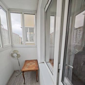 Сдается 1-комнатная квартира, 37 м²