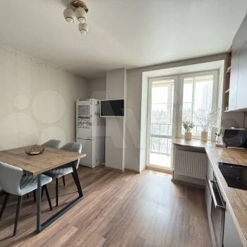 Продается 2-х комнатная квартира, 71,2 м²
