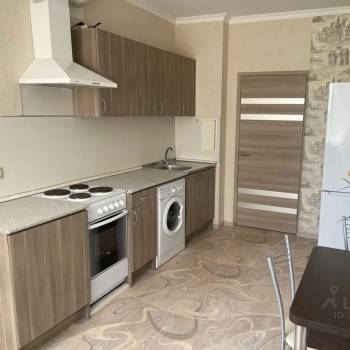 Сдается 1-комнатная квартира, 42,6 м²
