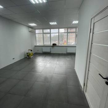 Сдается Нежилое помещение, 38 м²