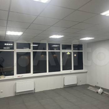 Сдается Нежилое помещение, 38 м²
