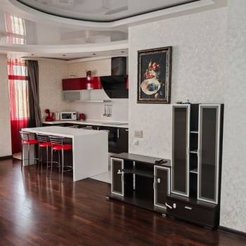 Сдается Многокомнатная квартира, 100 м²