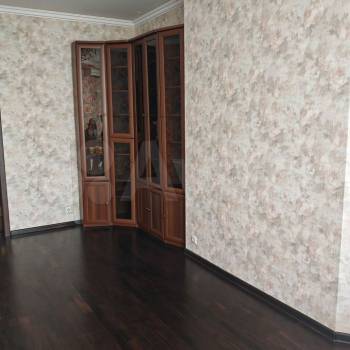 Сдается Многокомнатная квартира, 100 м²